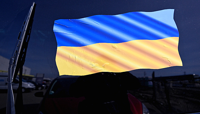 Chcą pomóc ukraińskim żołnierzom. Trwa zbiórka na zakup busa